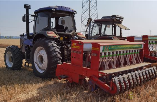 西北農(nóng)林科技大學(xué)成功研制小麥聯(lián)合精密耕播機(jī)